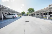 Casa Nostra Motel Mackay - parking