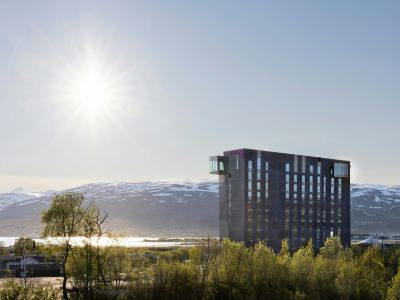 Moxy Tromso