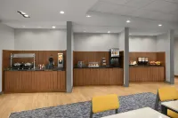 Fairfield Inn & Suites Wilmington New Castle - breakfast