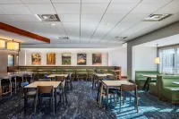 Fairfield Inn & Suites Akron Stow - breakfast