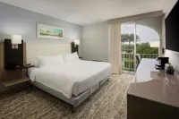 Fairfield Inn & Suites Palm Beach - Parkplatz