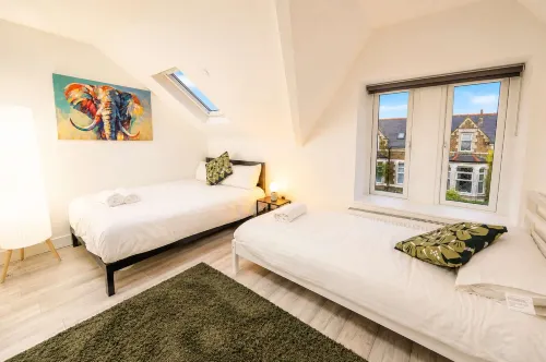 Cardiff Studio Getaway: Hot Tub • Wifi - 2 Sao