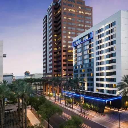 AC Hotel Phoenix Downtown