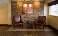 Red Roof Plus+ Chicago - Naperville - 2-Star