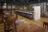 DoubleTree by Hilton Manchester Downtown - bar