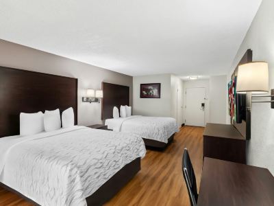 Red Roof Plus+ & Suites Atlanta Airport South
