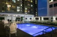 DoubleTree by Hilton Tallahassee - Pools