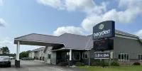 Boarders Inn & Suites by Cobblestone Hotels - Munising - Wifi