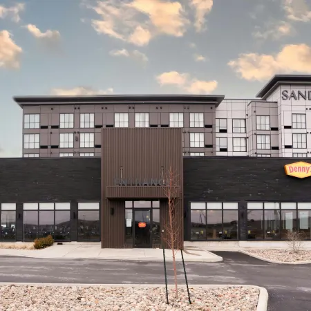 Sandman Signature Dartmouth Hotel & Suites