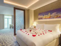 Riviera Rayhaan by Rotana ラメズ・ショッピング・コンプレックス周辺のホテル