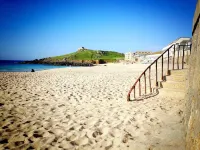 Coast Accommodation - 3-Star