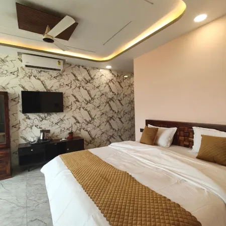 Hotel Pushkar Pulse