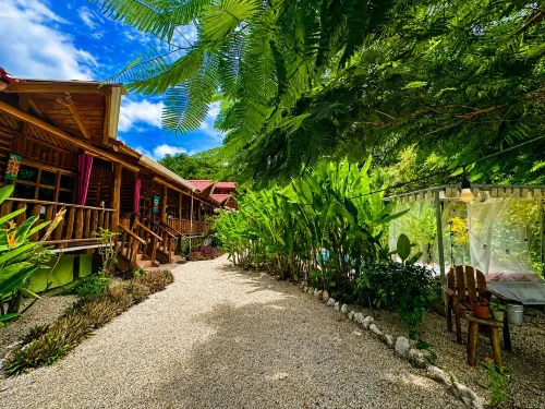 拉邁特小屋酒店 - 3星級