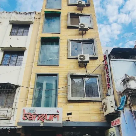 Bansuri hotel