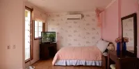 Yangyang Sigol Punggyeong Pension - Lanterne Argentée