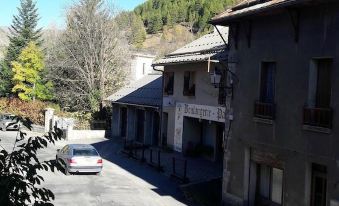 Apartment with One Bedroom in Aiguilles, with Wonderful Mountain View