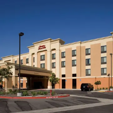 Hampton Inn & Suites Clovis-Airport North
