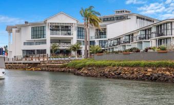 Sails Port Macquarie, an EVT hotel