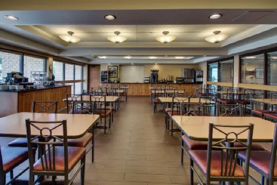 Best Western East Towne Suites