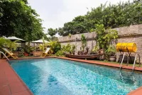 Carlisle Hotel Limited Hotels in Okpanam