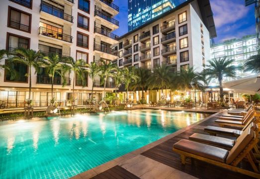 1. 아만타 호텔 &..