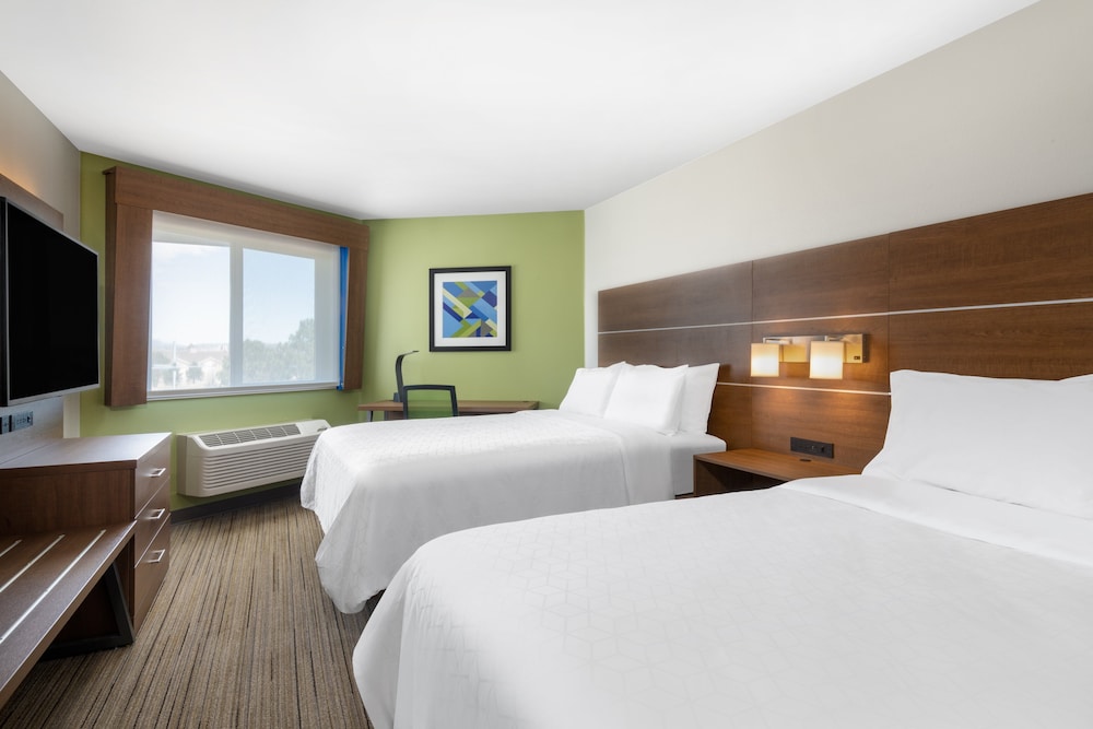 Holiday Inn Express Colorado Springs Airport, an Ihg Hotel