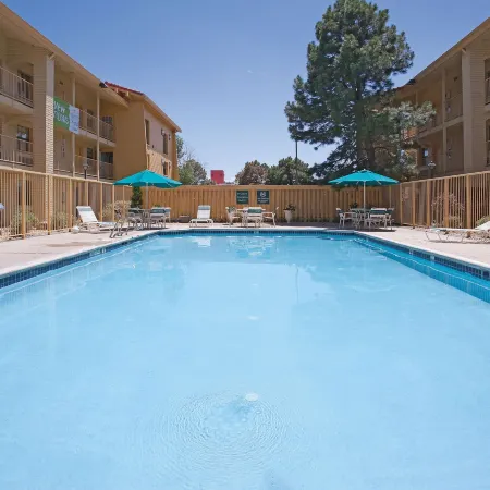 Travelodge by Wyndham Golden/Denver
