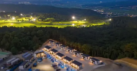 Gyeongju New Bomun Pool Villa Отели рядом с достопримечательностью «Бомун-Лейк-Курорт»