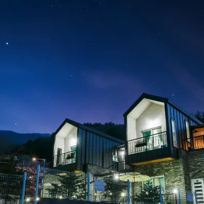Gapyeong Twelve Pension Hotels near Yumyeongsan Mountain