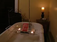 Stevenson Farms-Harvest Spa B & B - Hot Tub