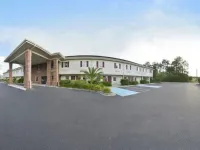 SureStay Hotel by Best Western Brunswick Hotels in Darien