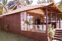 The Bay Agonda Hotels in Cola