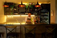 EcoHub Hotel Medellin - bars