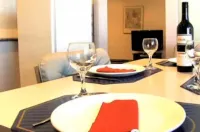 Clayton Monash Motor Inn & Serviced Apartments Hotels in Clayton