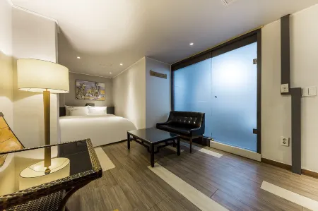 Asan E-Plus Отели рядом с достопримечательностью «Университет Сонмун»