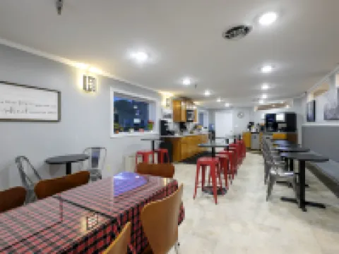 Red Roof Inn & Suites Herkimer Hotels in Herkimer County