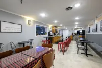 Red Roof Inn & Suites Herkimer Hotels in Herkimer