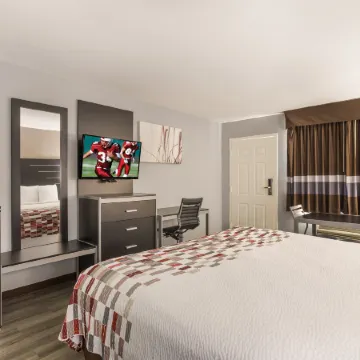 Red Roof Inn & Suites Athens, Al