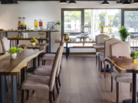 平陽中央馨樂庭酒店 順安酒店