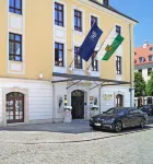 Relais & Châteaux Bülow Palais Hotel a 