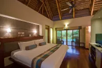 Eskaya Beach Resort and Spa Bohol فنادق في Panglao