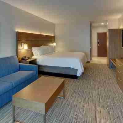 Holiday Inn Express & Suites SAUGERTIES - HUDSON VALLEY by IHG Rooms