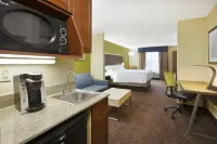 Holiday Inn Express & Suites CIRCLEVILLE by IHG - С парковкой