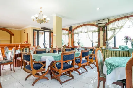 Istana Permata Hotel Juanda