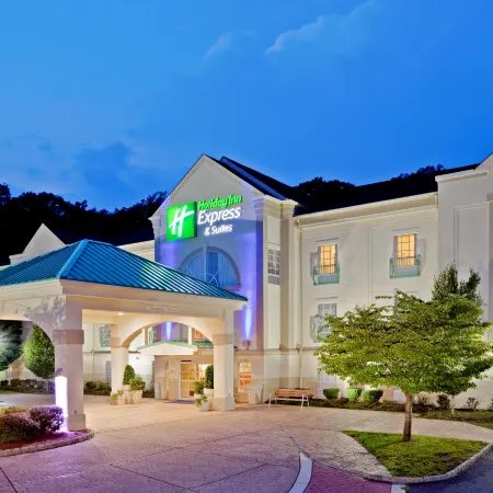 Holiday Inn Express & Suites MOUNT ARLINGTON-ROCKAWAY AREA by IHG