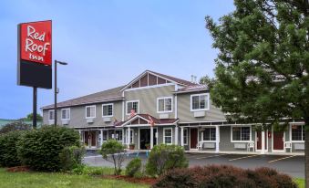 Red Roof Inn Glens Falls - Lake George