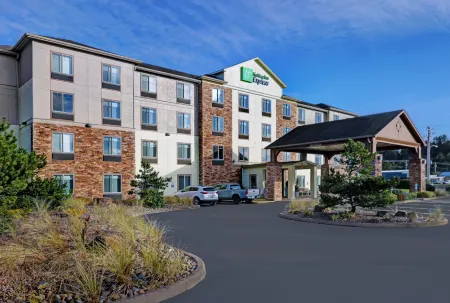 Holiday Inn Express & Suites Newport
