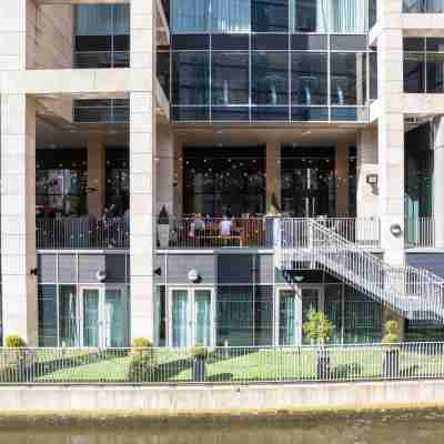 Holiday Inn Manchester - City Centre, an IHG Hotel Hotel Exterior