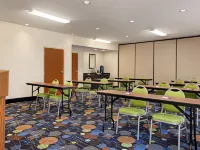Holiday Inn Express & Suites EDMOND by IHG Hotels in Edmond