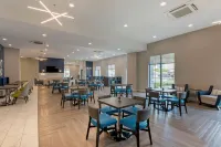 MainStay Suites Cincinnati University - Uptown